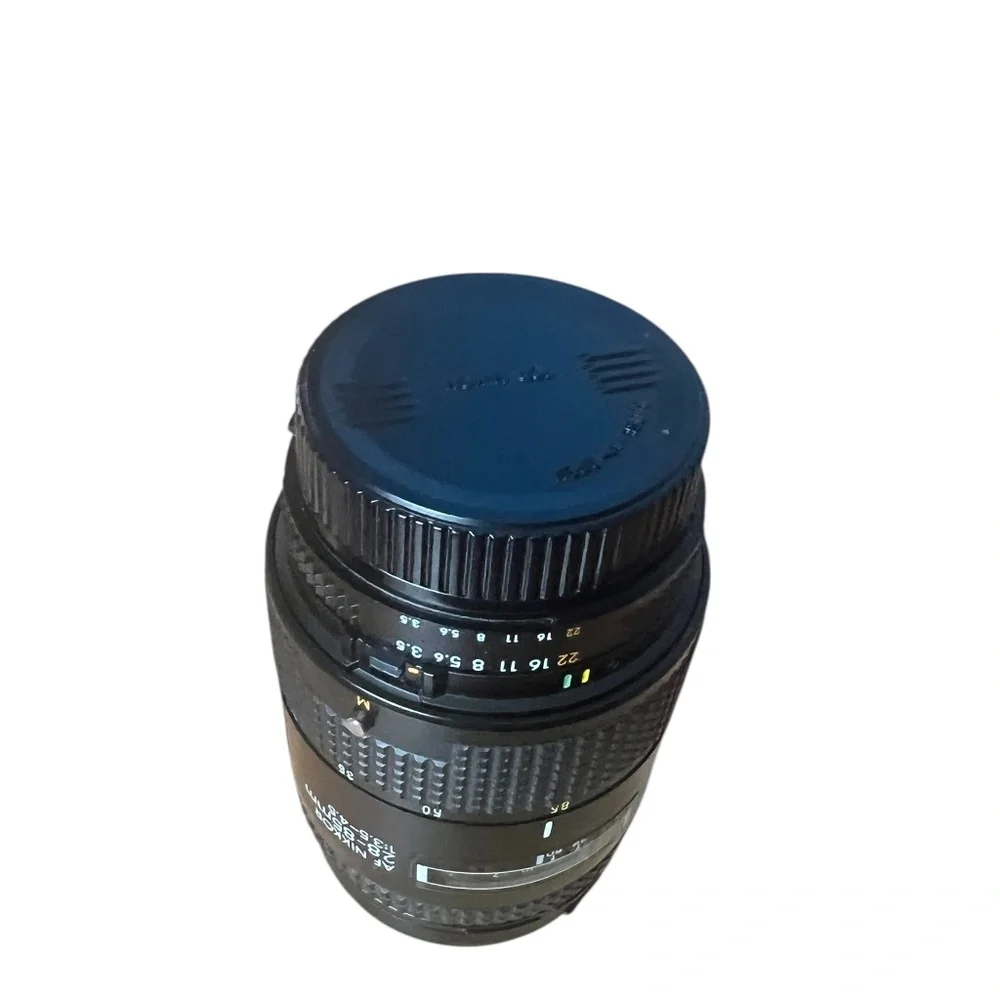 Sigma DL Hyperzoom Macro 28–200mm f/3.5–5.6 Aspherical IF Lens w/ Quantaray UV F